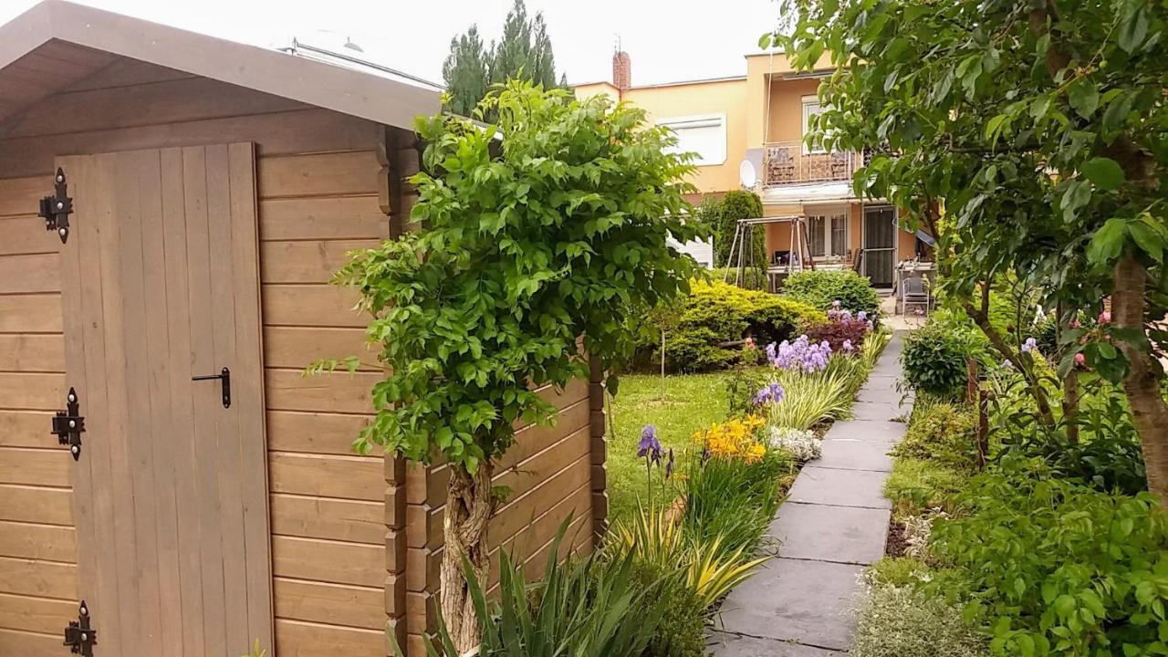 Libis Apartman Bük Eksteriør bilde